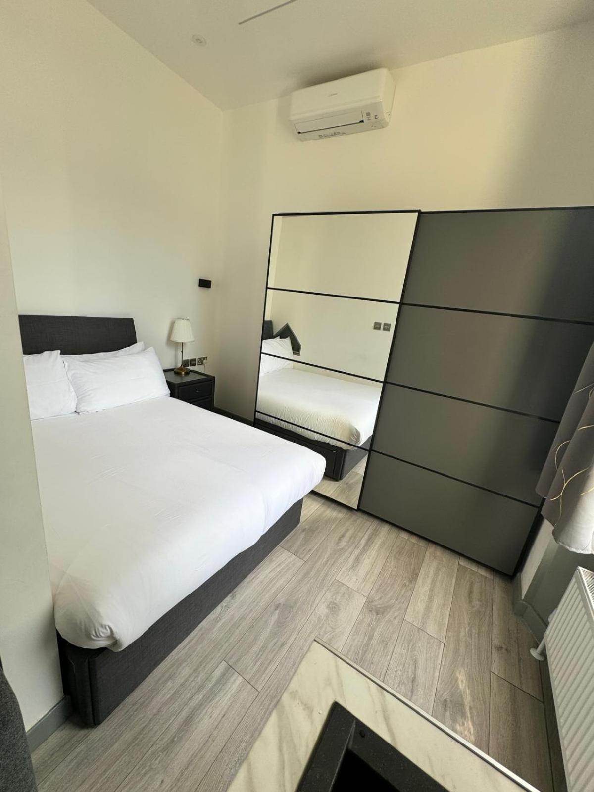 Praed Street Paddington Apartament *