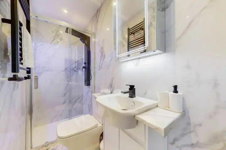 Praed Street Paddington Apartament Londra